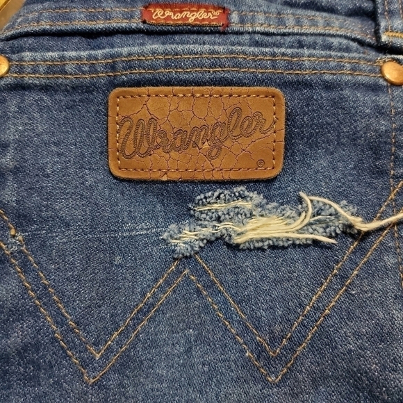 Reworked cut off Wrangler mens jean shorts highrise highwaisted ripped frayed - Picture 12 of 13